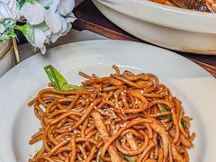 -滩外滩·本帮江浙菜(新天地店)