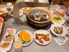 -山焱·炭火自助烤肉(周浦万达店)