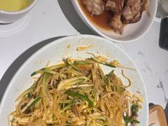 -关东小磨东北菜(漕河泾印象城店)