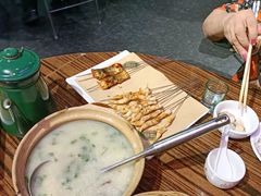 -蚝堡海鲜·威海菜·海肠捞饭·烧烤·亚洲吃蚝公司(幸福门店)