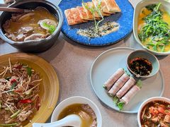 -半山腰·云南菜(侨福芳草地店)
