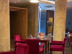 -粤尚腾香居中餐厅(首都机场希尔顿店)