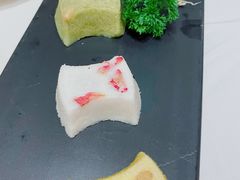 苏式小方糕-得月楼·省级非遗·传统苏帮菜(观前店)