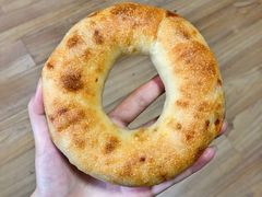 披萨硬欧-风车面包
