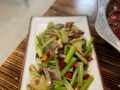 -天天沸腾(东港路店)