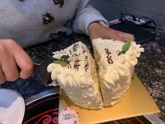 -花花卷卷·鲜食蛋糕(静安久光百货店)