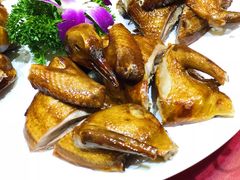 烤乳鸽-一品粤珍轩(吴中路店)