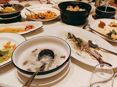 -沪华海鲜大酒楼(南汇店)