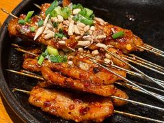 -包整·丝娃娃(一览甲秀楼风景店)