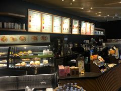 -星巴克(浦东机场T2到达店)