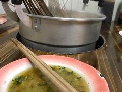 -咏勝锑锅麻辣烫(净居寺路总店)