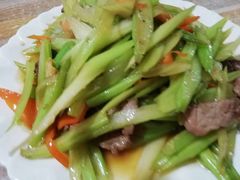 -新疆风味冷水鱼庄(友谊峰路店)