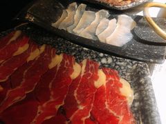 东阿天龙黑驴肉-哥老官重庆美蛙鱼头(日月光店)