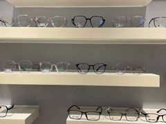 -Trend1881视光·蔡司视觉(领展广场店)