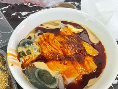 -何老二卤汁凉粉