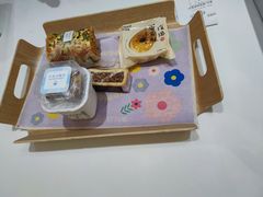 -好利来(八里庄店)