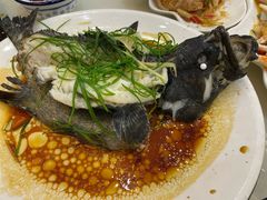 -覃记海鲜美食餐厅