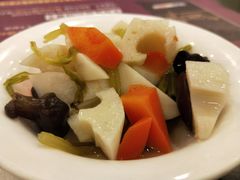 凤梨什锦泡菜-康师傅私房牛肉面(马泉营奥莱店)