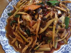 野笋炒酸菜-悠悠美食