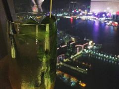 -OZONE 顶楼酒吧(香港丽思卡尔顿酒店)