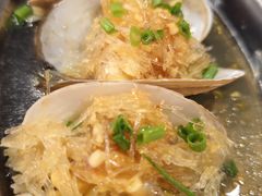 -三亚火车头万人海鲜广场