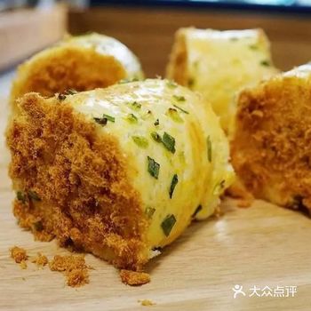 又甜又软的面包，一口下去，十分的满足感！！