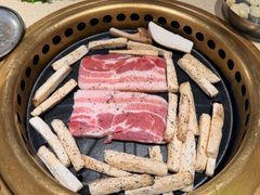 -Ant 蚂蚁洞烤肉·大营地(上海静安大悦城店)