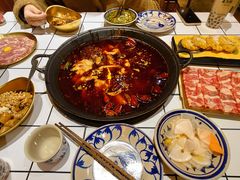 -旧街市鲜货老火锅(大光路店)
