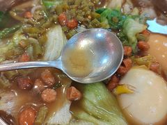 -卓雅桂林米粉
