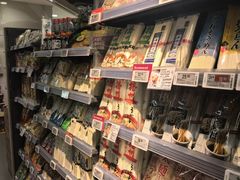 -Olé精品超市(上海港汇恒隆店)