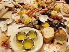 -The Crab Pot Seattle