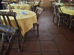 -大石鼓山庄·珠海第一烧猪