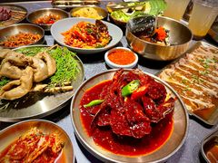 -草家酱蟹炭火烤肉店(珲春南路一店)