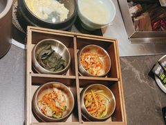 -河坝烧烤串城(金达莱店)