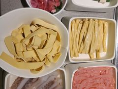 -海底捞火锅(杭州天虹购物中心店)