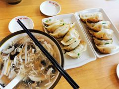 -小姜锅贴(凤凰街店)