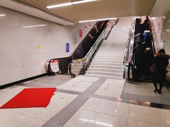 -马鹦路(地铁站)