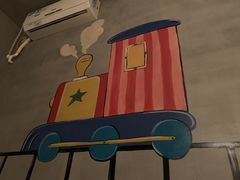 -卡罗酒店(东门晒布地铁站店)