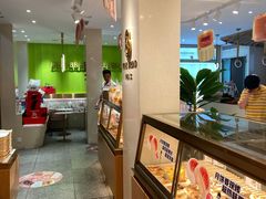 -麦香人家(世贸金街臻选店)