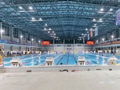 -奥冠体育华师附中恒温游泳馆