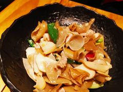 -十三式重庆江湖菜(金茂览秀城店)