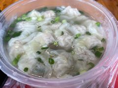 旁边的掰抄手-李米线(总店)