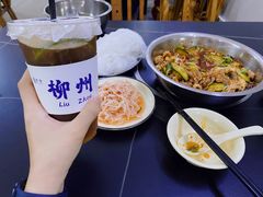 -周良天山牛杂城(天山路总店)
