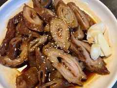 -老鼎万春卤菜(五代传承创始老店)