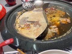 -生活如沸·顺德水牛奶火锅(大学路店)