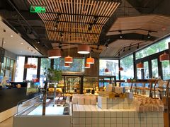 -Dough&Joe团憩(瑞虹天地月亮湾店)