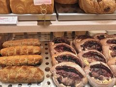-好利来(上海长宁龙之梦店)
