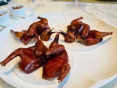 脆皮妙龄鸽-新荣记(新源南路店)