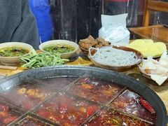 -正南齊北重庆老火锅(光华村直营店)