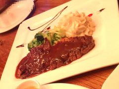 烤牛排-宝莱纳啤酒花园餐厅PAULANER BRAUHAUS Nanjing(广州路店)